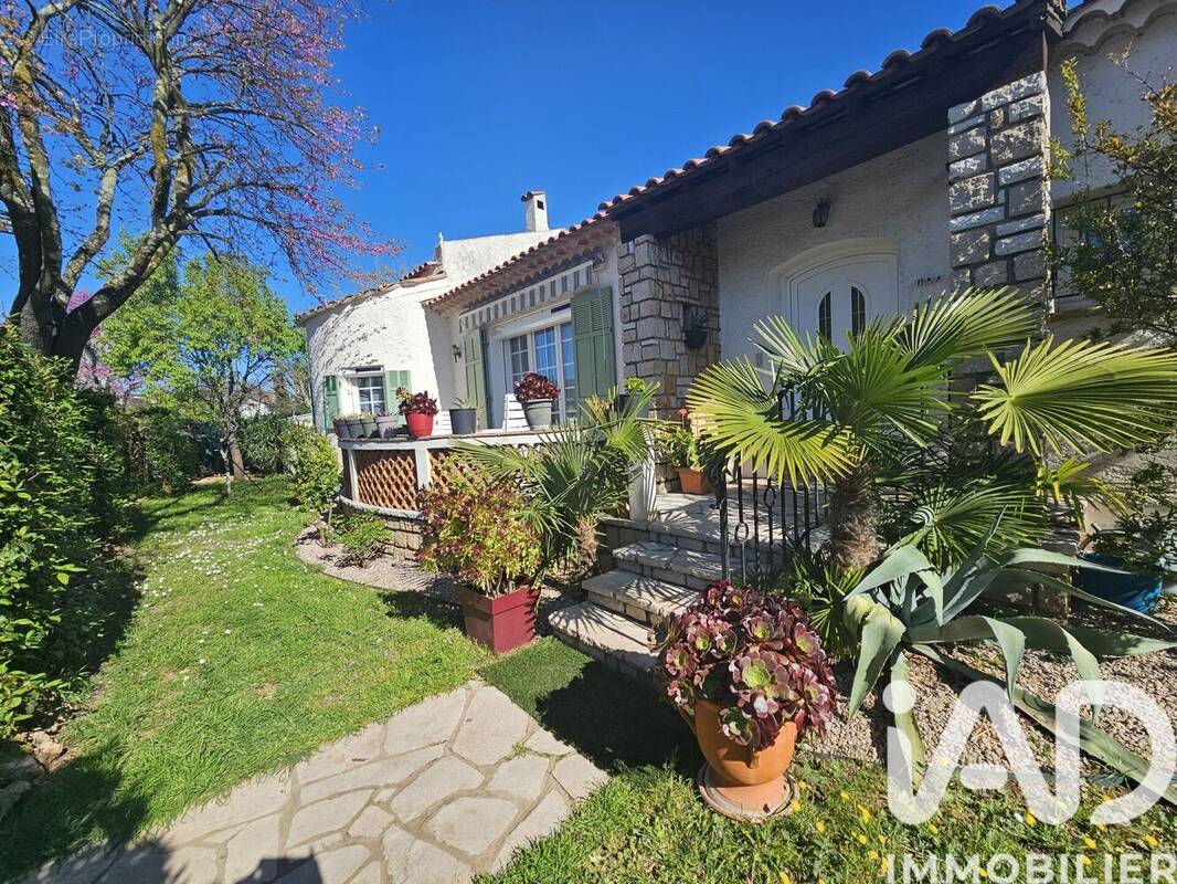 Photo 1 - Maison à LE LUC