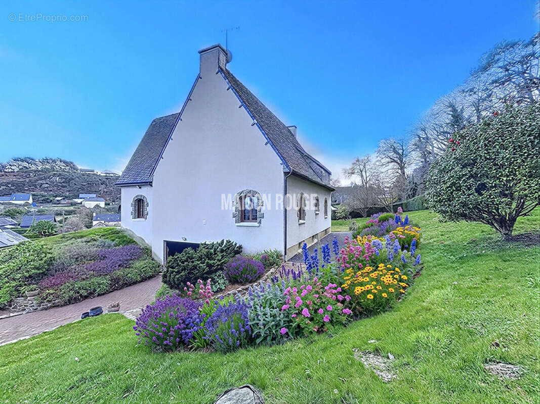 Maison à PLOUBAZLANEC