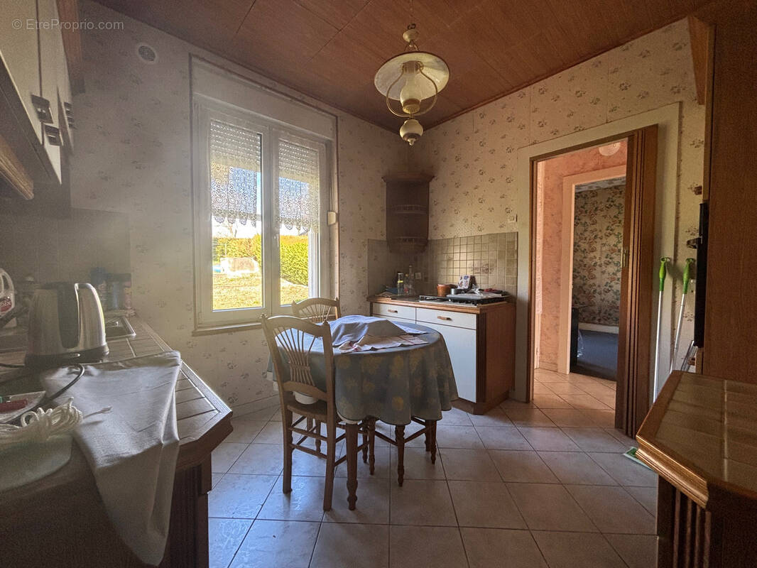 Maison à DAMELEVIERES