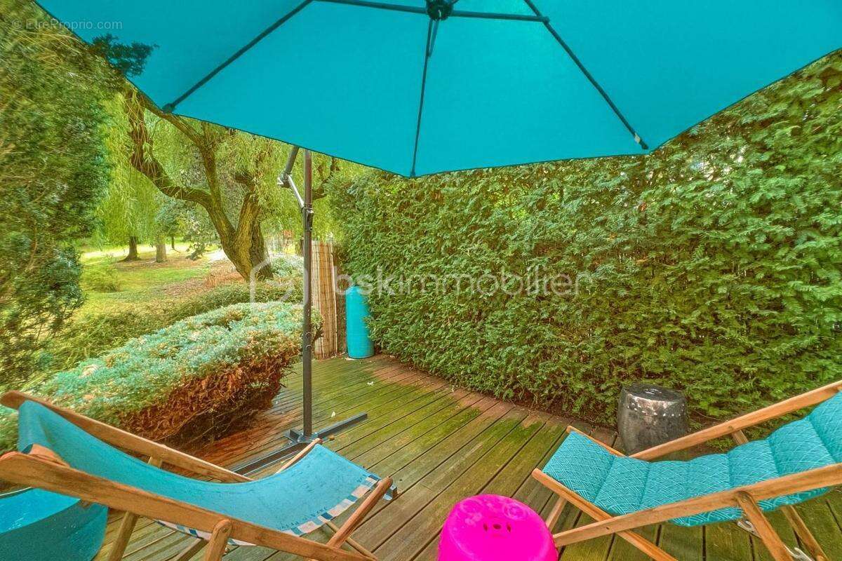 Appartement à LA CELLE-SAINT-CLOUD