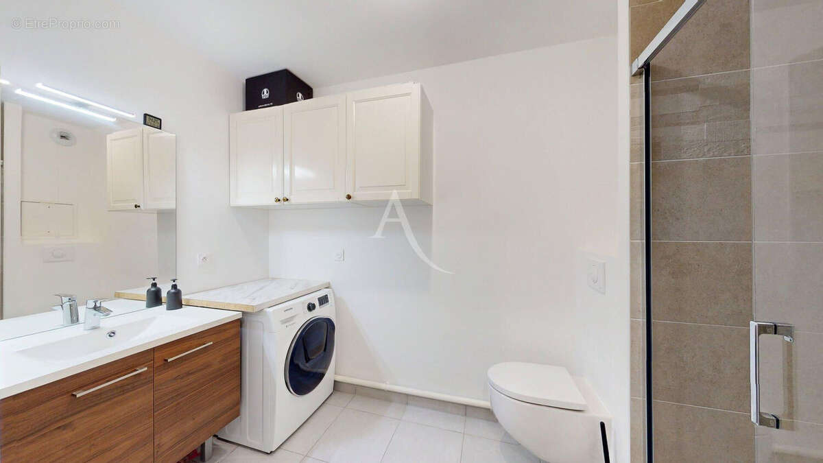 Appartement à LE PLESSIS-ROBINSON