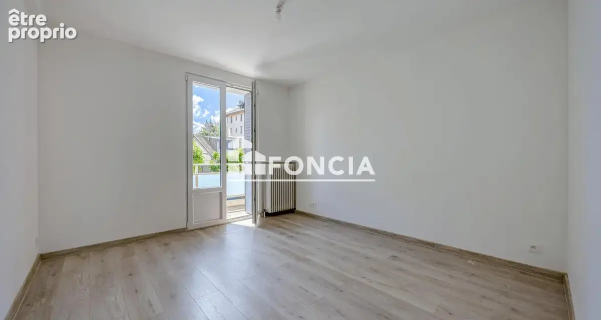 Annecy Appartement 4 pièces quartier des Romains au calme avec GARAGE - photo 5