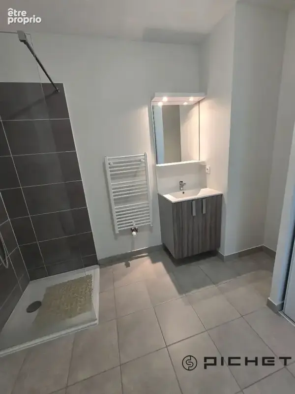 LA ROCHELLE  Appartement 2 pièces 47.54m² + terrasse et parking couvert . - photo 15