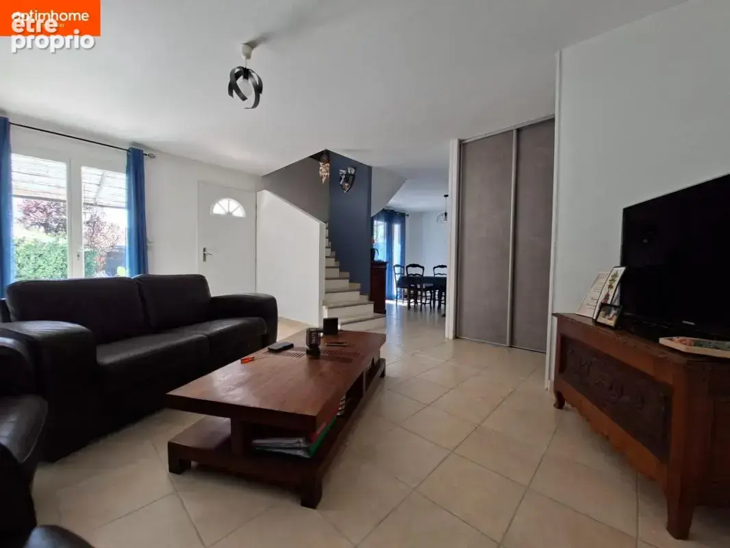 Maison de 107m² à vendre 5 pièces AUBAGNE (13)- 4 Chambres - 498 m² de terrain - Piscine - photo 9