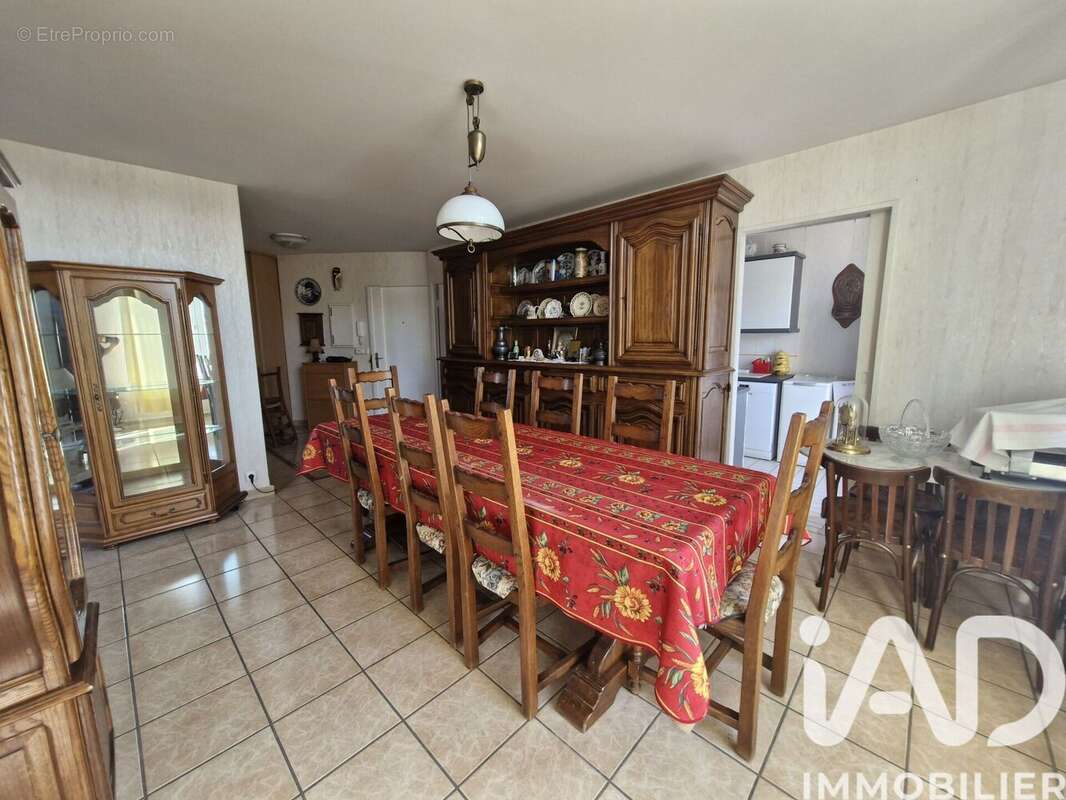 Photo 3 - Appartement à POISSY