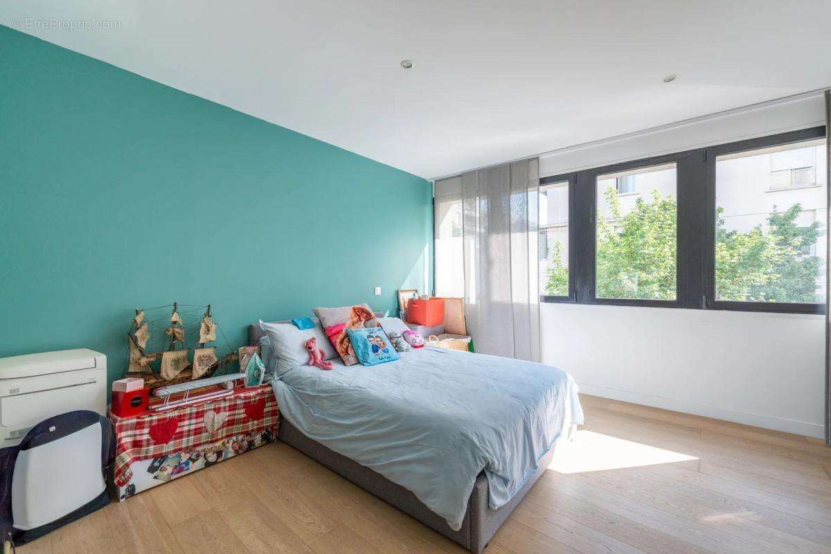 Appartement à ASNIERES-SUR-SEINE