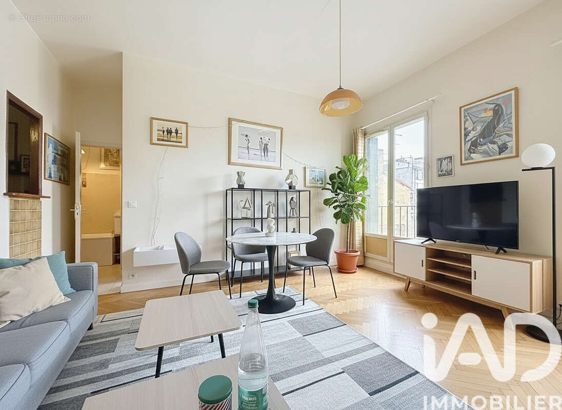 Photo 3 - Appartement à MARSEILLE-5E