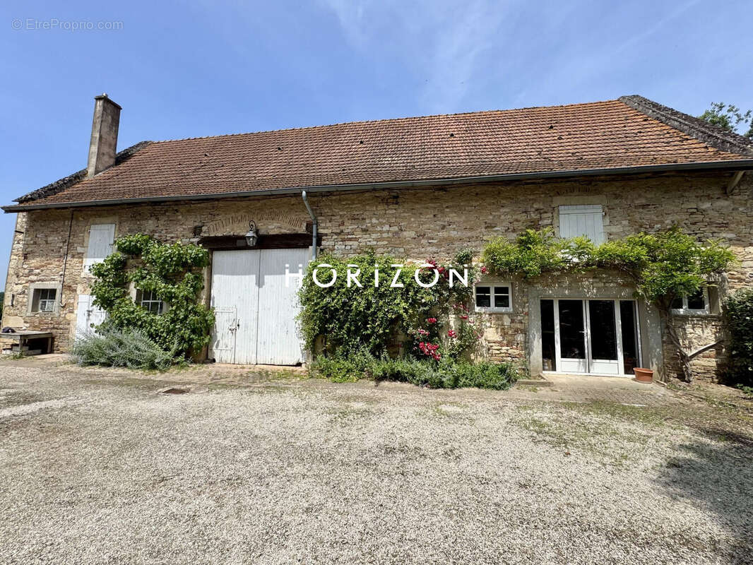 Maison à TOURNUS