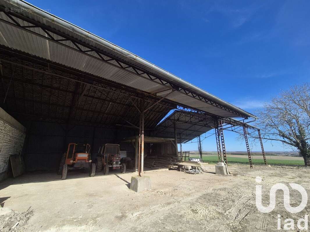 Photo 7 - Maison à BERTHEGON