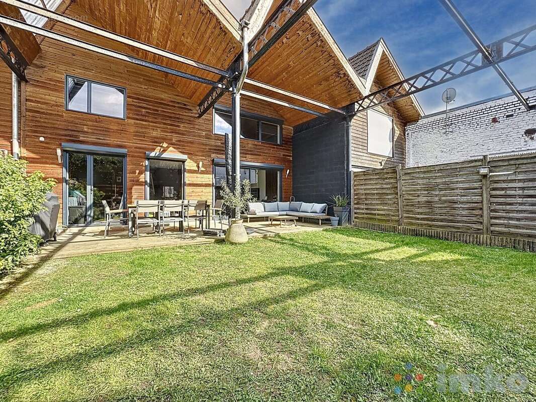 Maison à LYS-LEZ-LANNOY