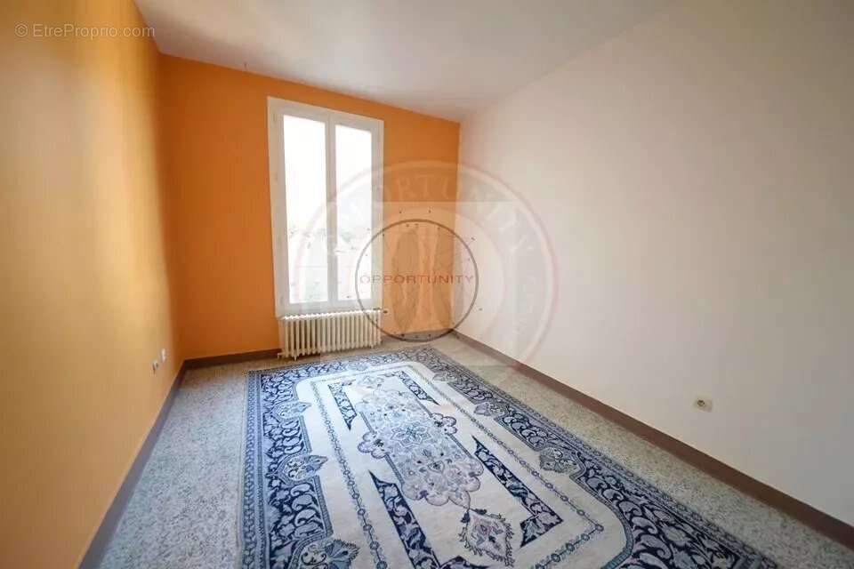 Appartement à FONTENAY-SOUS-BOIS
