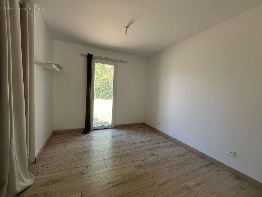 Pavillon récent de plain-pied 110 m2, 3 chambres - photo 11