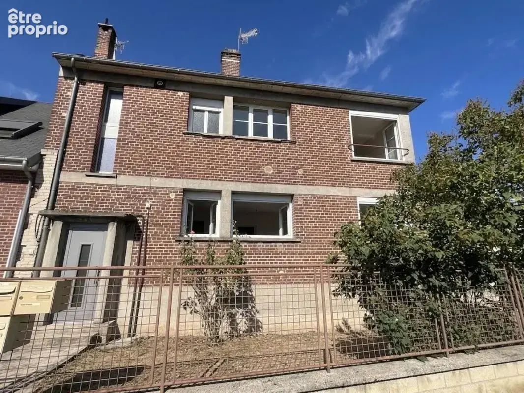 Immeuble  de rapport  À Vendre - photo 1