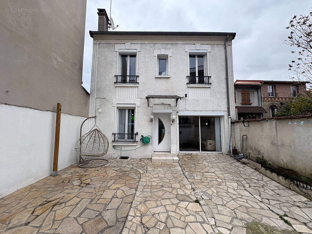 Maison à FONTENAY-SOUS-BOIS