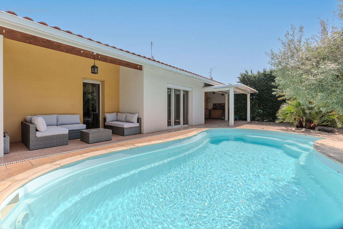 Maison t5 de 123m2 - photo 2
