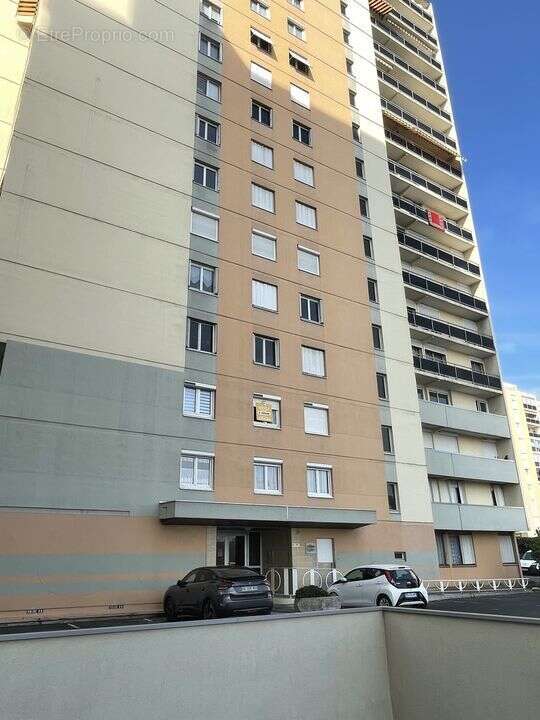 Bel appt dans résidence de bon standing - Clermont Nord - photo 11