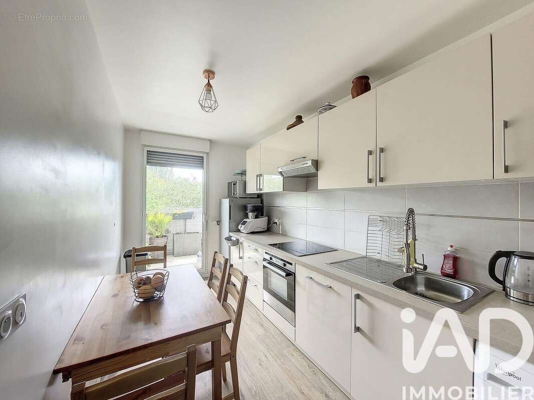 Photo 4 - Appartement à LA COURNEUVE