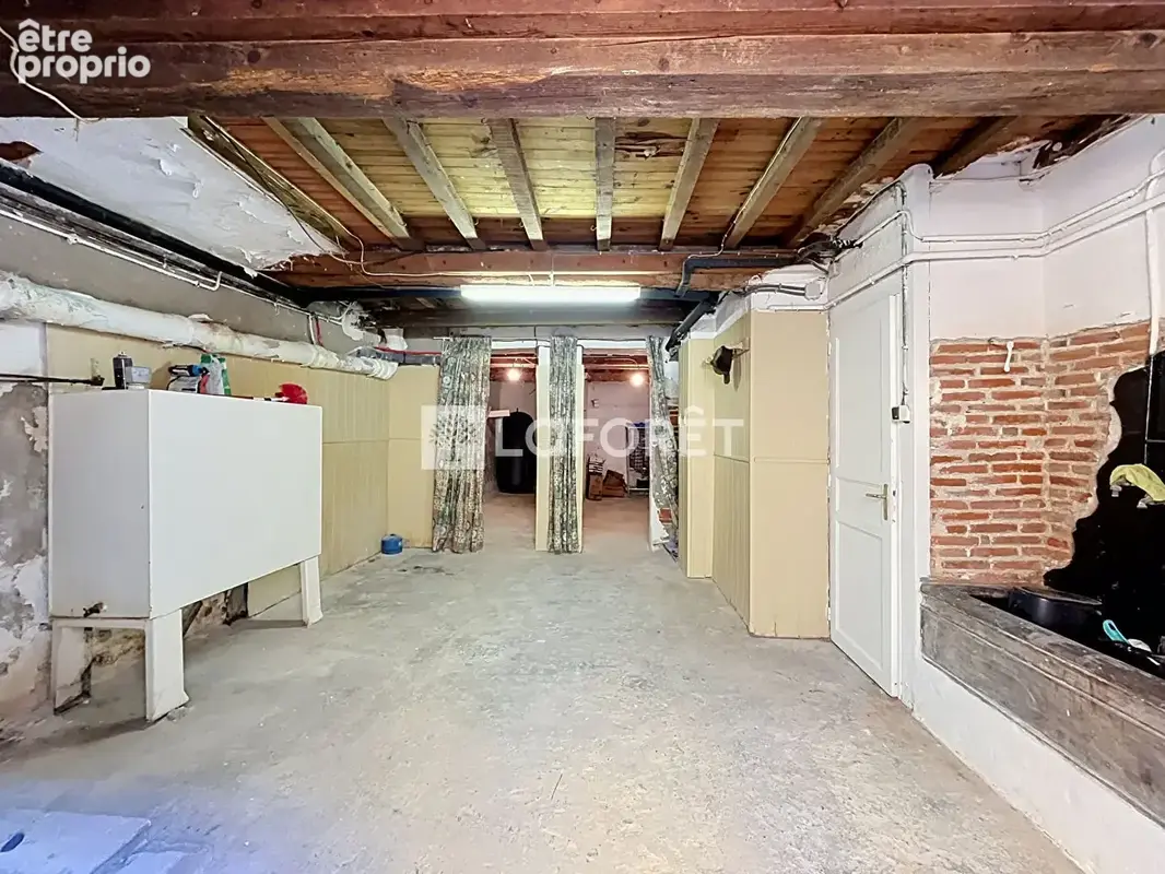 Du volume, 3 chambres et un grand garage en plein centre ! - photo 3