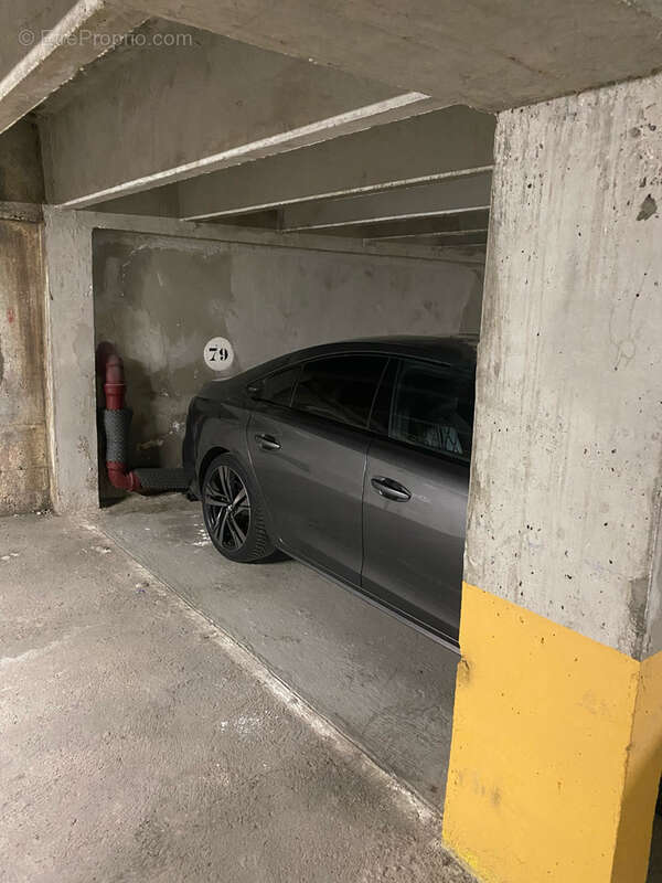 Parking à REIMS