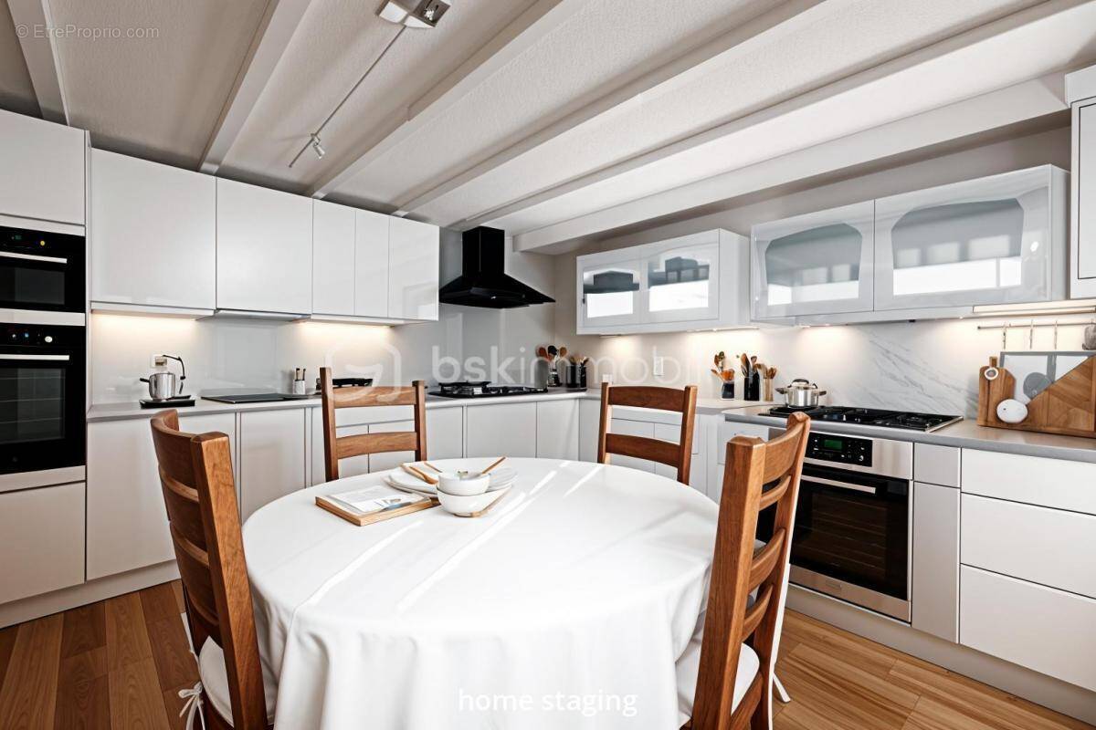 Maison à CROISSY-BEAUBOURG