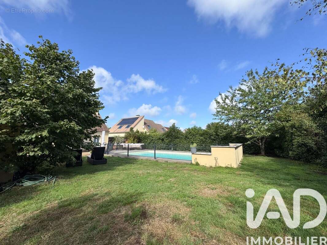 Photo 9 - Maison à MONCE-EN-BELIN