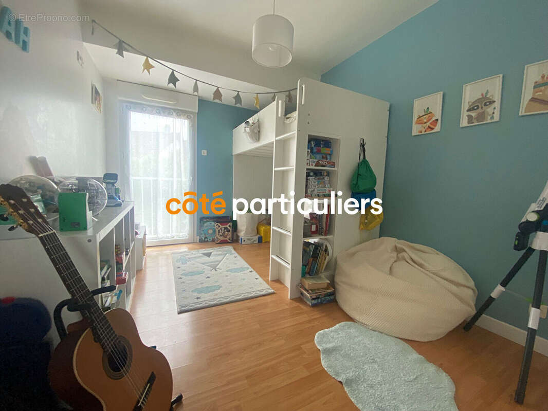 Maison à LES HERBIERS