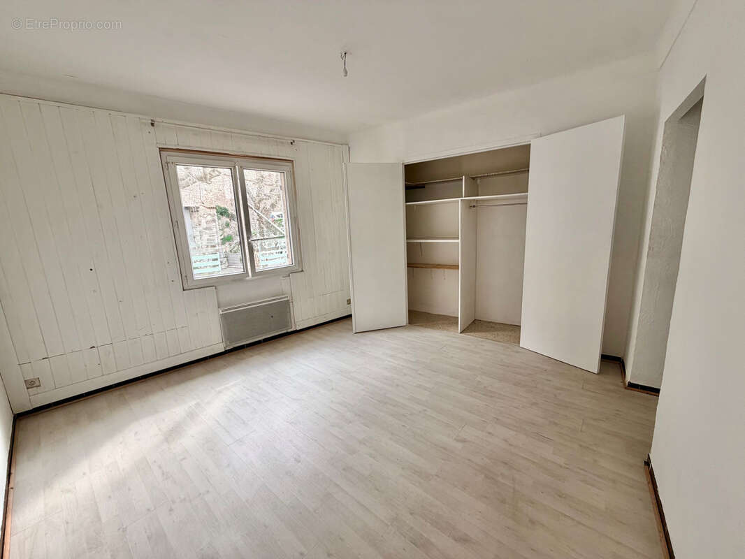 Appartement à FAYENCE