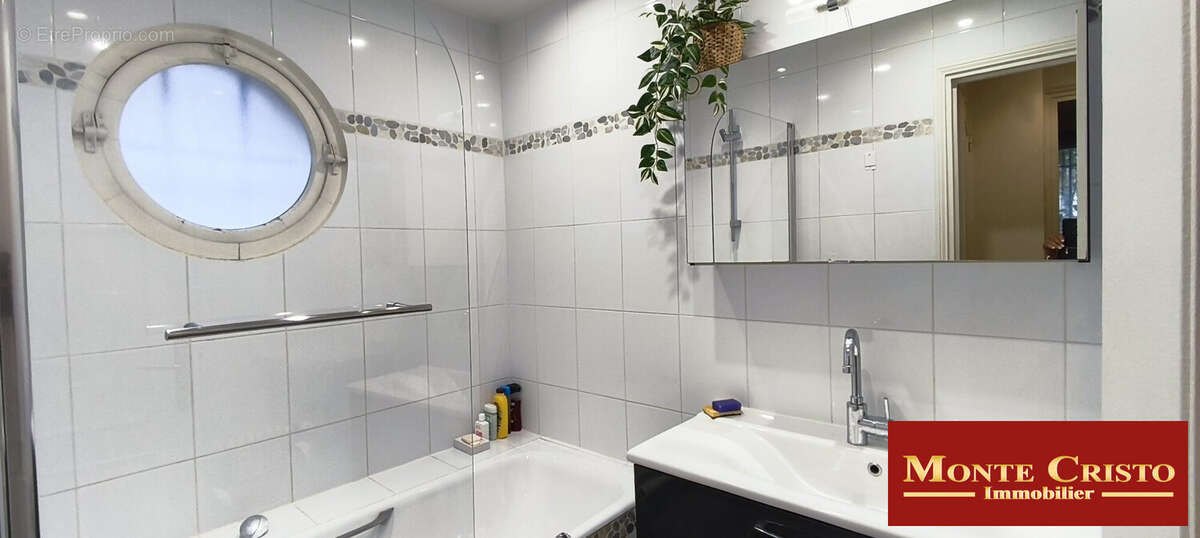 Appartement à VERSAILLES