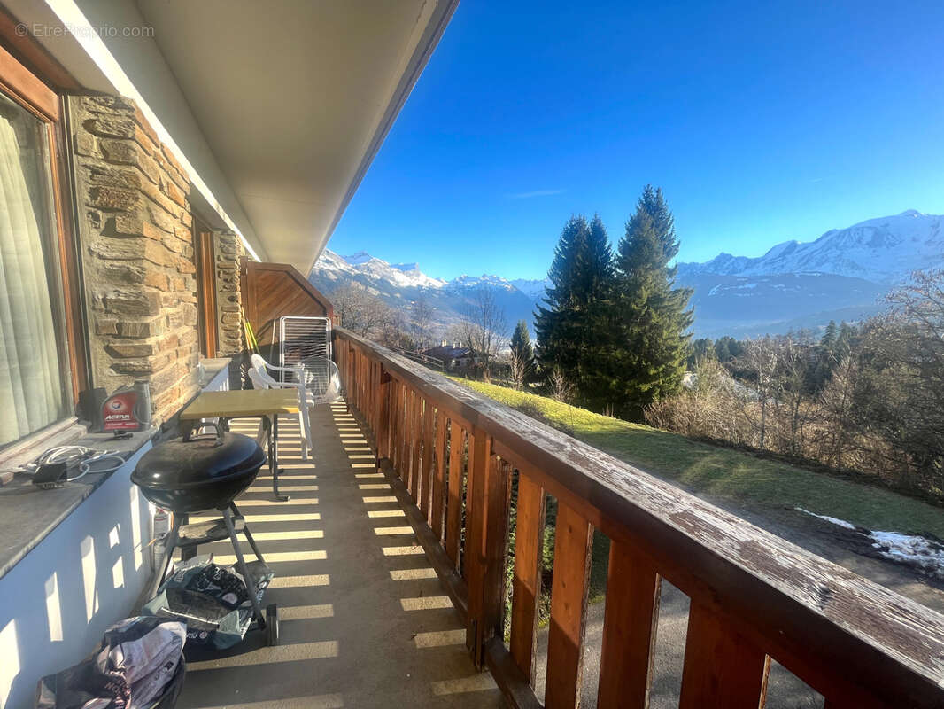 Appartement à COMBLOUX