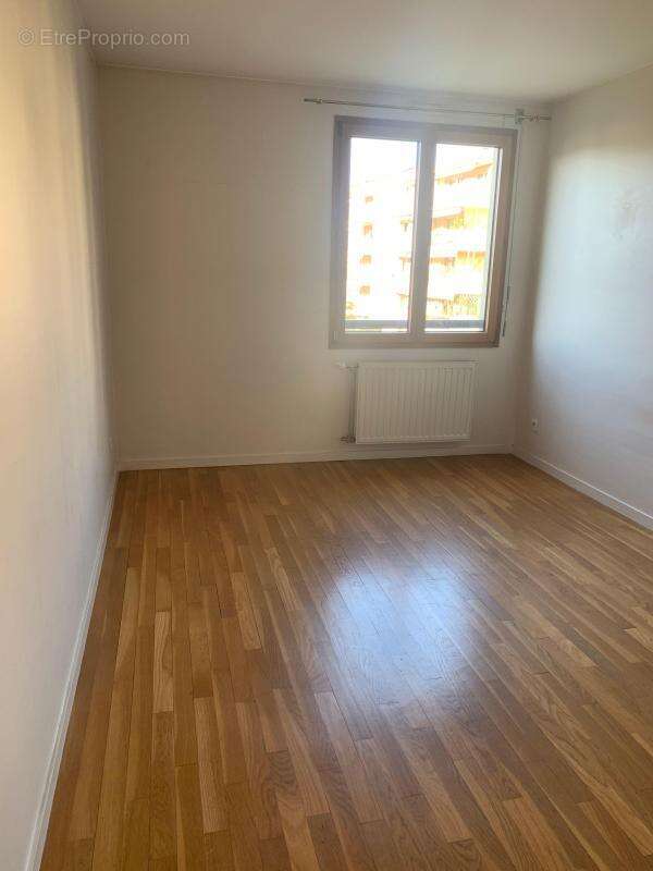 Appartement à FONTAINES-SUR-SAONE