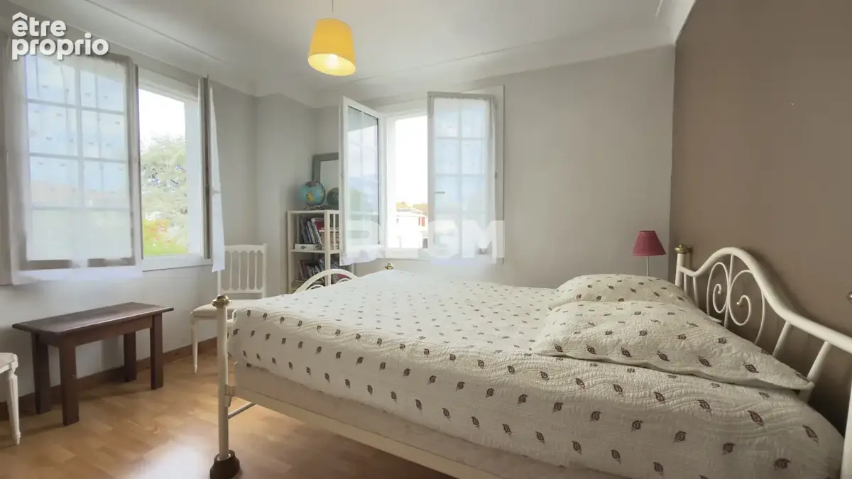 CIBOURE - Appartement T4 traversant de 87m2 avec Terrasse de 51 m2  Garage et Parking privatif - photo 16