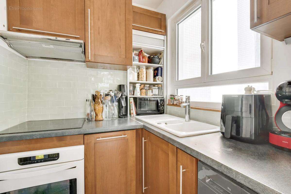 Appartement à PARIS-10E