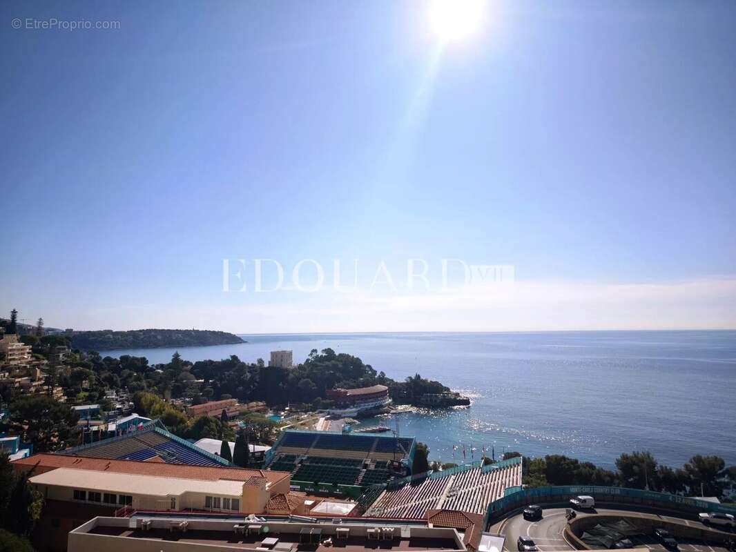 Appartement à ROQUEBRUNE-CAP-MARTIN