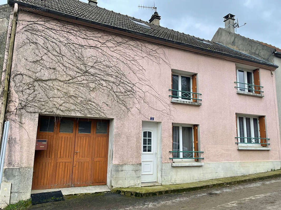 Maison proximité commerces 4 pièce(s) 85 m2 - photo 2