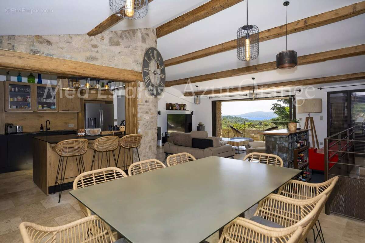 Maison à GRIMAUD