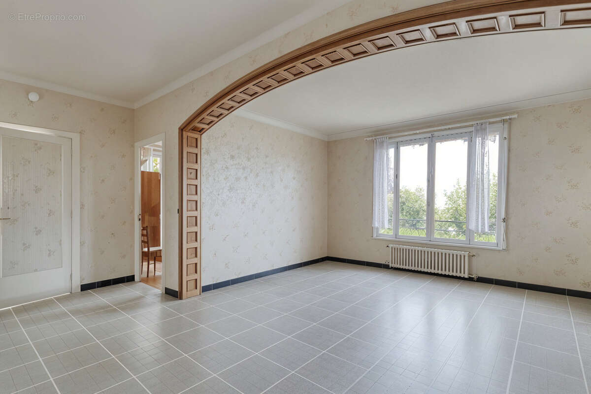 Maison à SAINT-CYR-AU-MONT-D'OR