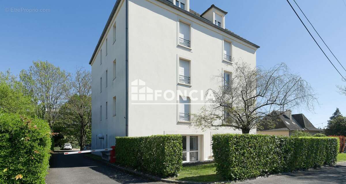 Appartement à MELUN