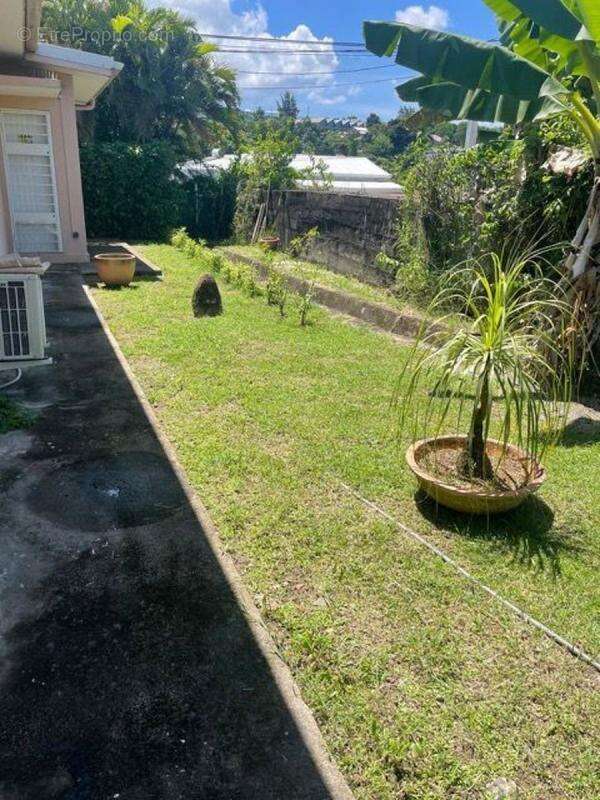 Maison à LE LAMENTIN