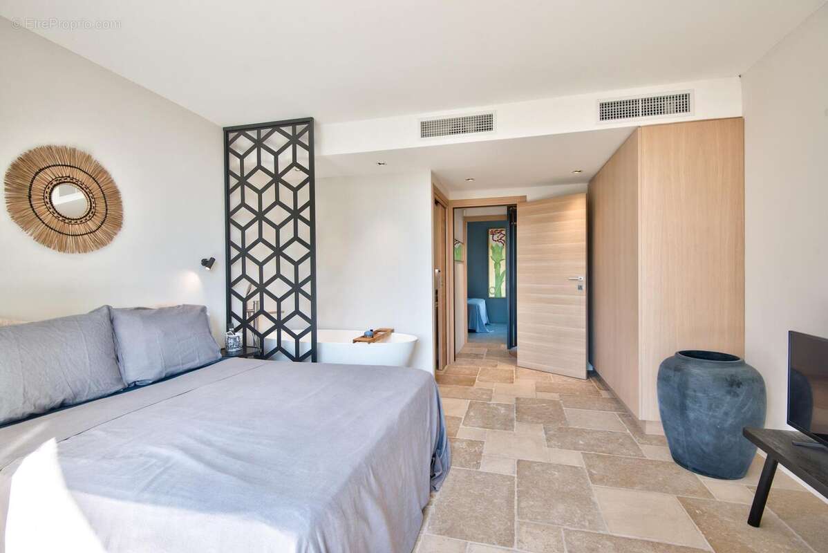 Appartement à SAINT-JEAN-CAP-FERRAT