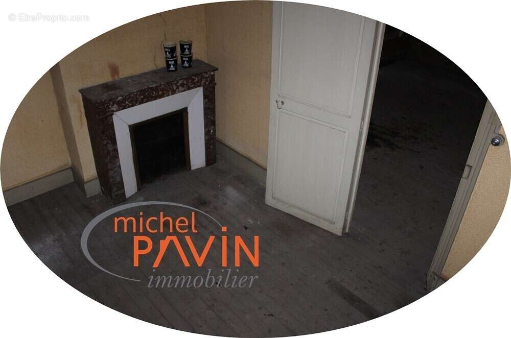 Appartement à LA GUERCHE-SUR-L'AUBOIS