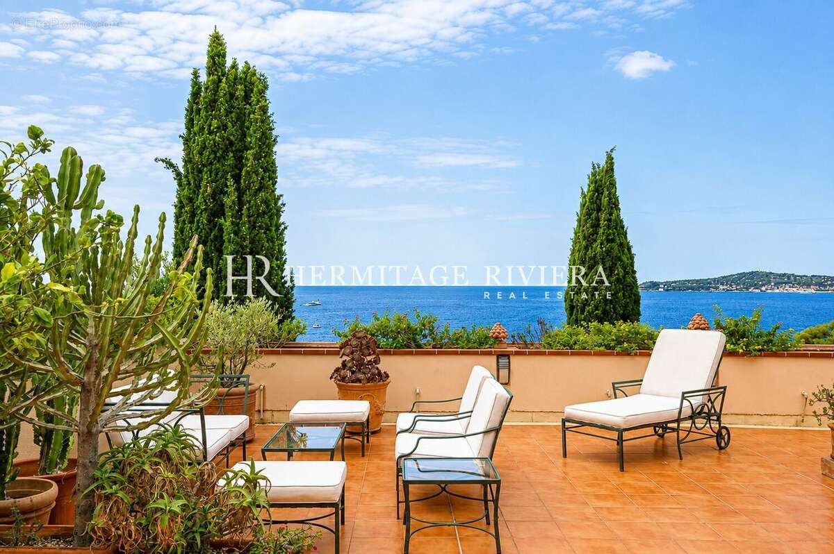 Terrasse 2 d'un penthouse à vendre à Cap-d'Ail