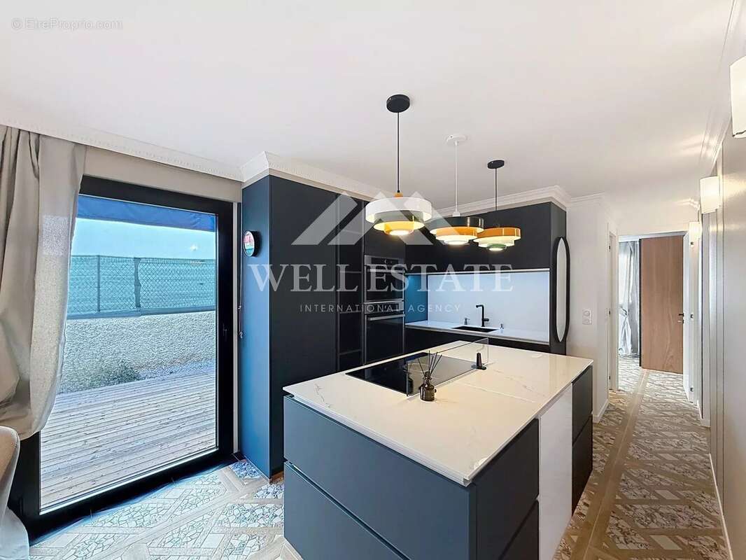 Cannes – proche croisette & port canto – appartement rénové 3 chambres avec terrasse de 110 m² - photo 7