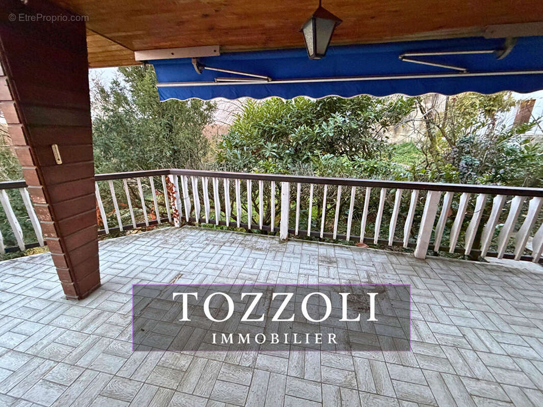 Maison à SAINT-QUENTIN-FALLAVIER