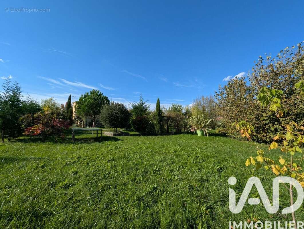 Maison 142 m² à Ambares-Et-Lagrave  - photo 5