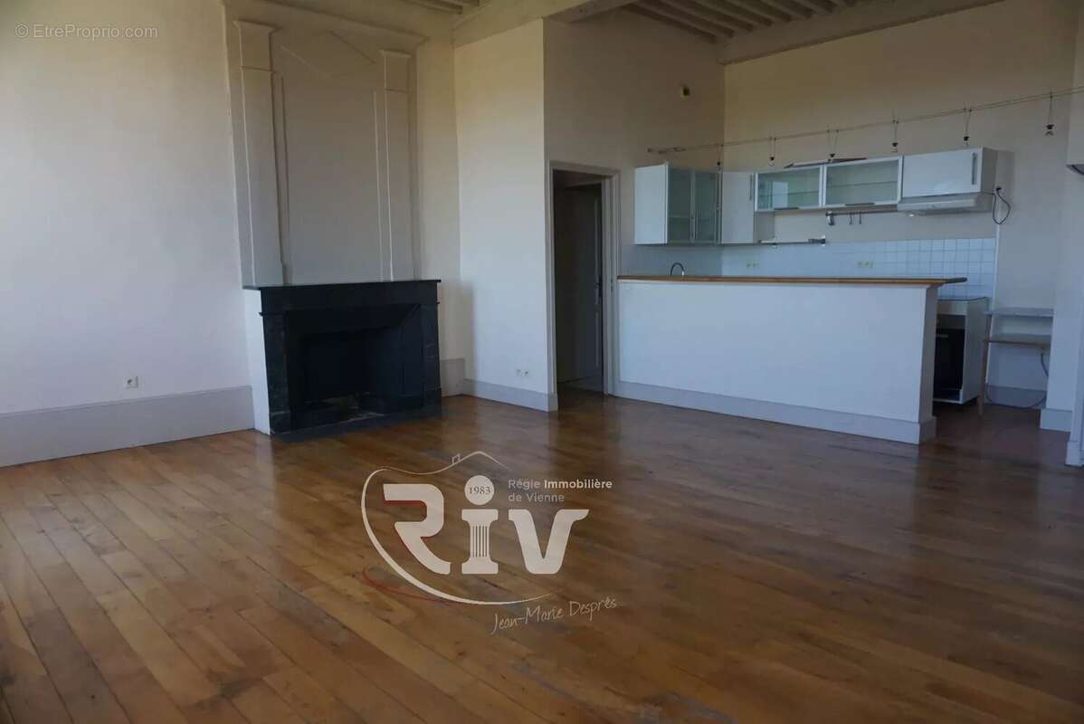 Appartement à CHONAS-L'AMBALLAN