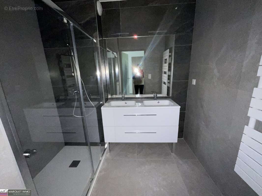 Appartement à BEZIERS