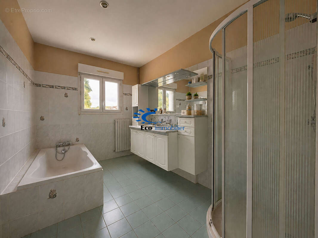 Dompierre sur mer maison plain pied 138 m² garage piscine jardin - photo 15