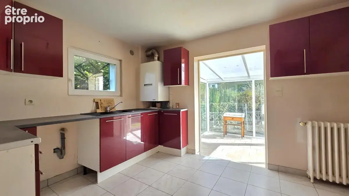 Maison individuelle sans travaux avec 3 chambres et garage située à Anor - photo 7