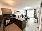 Appartement à SIX-FOURS-LES-PLAGES