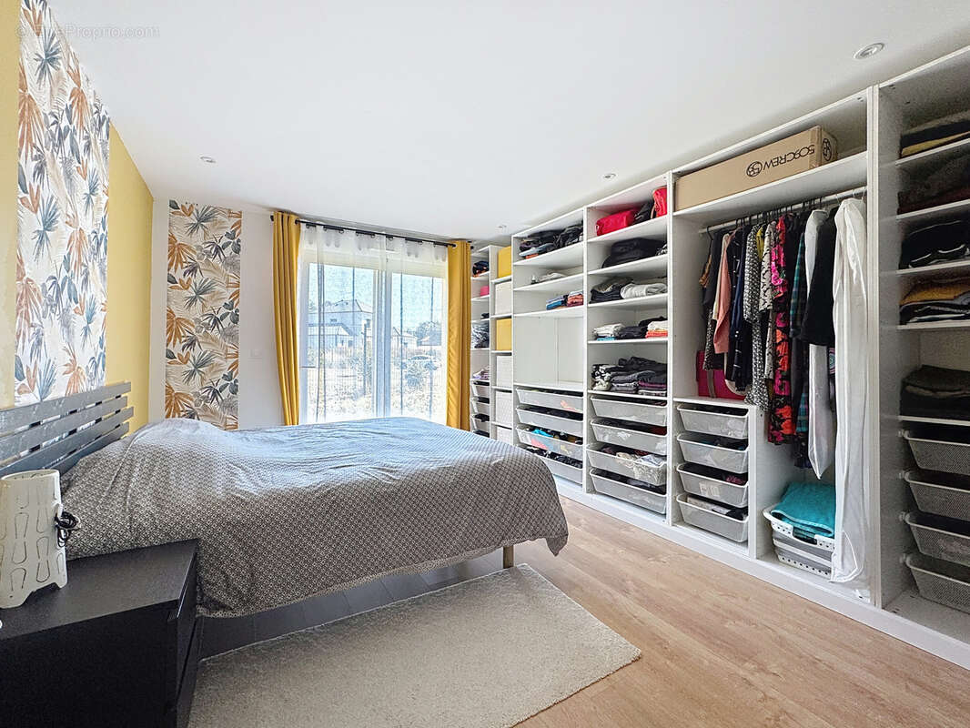 Maison à MONTIGNY-SUR-VESLE